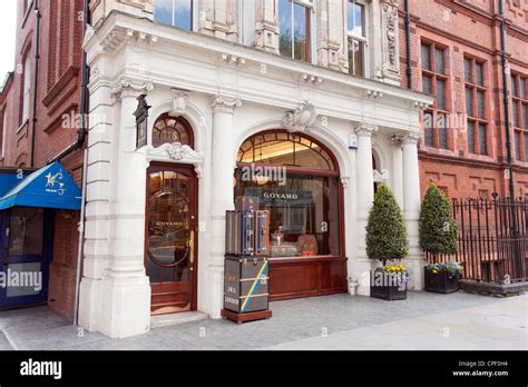 where to buy goyard in london|goyard mount street.